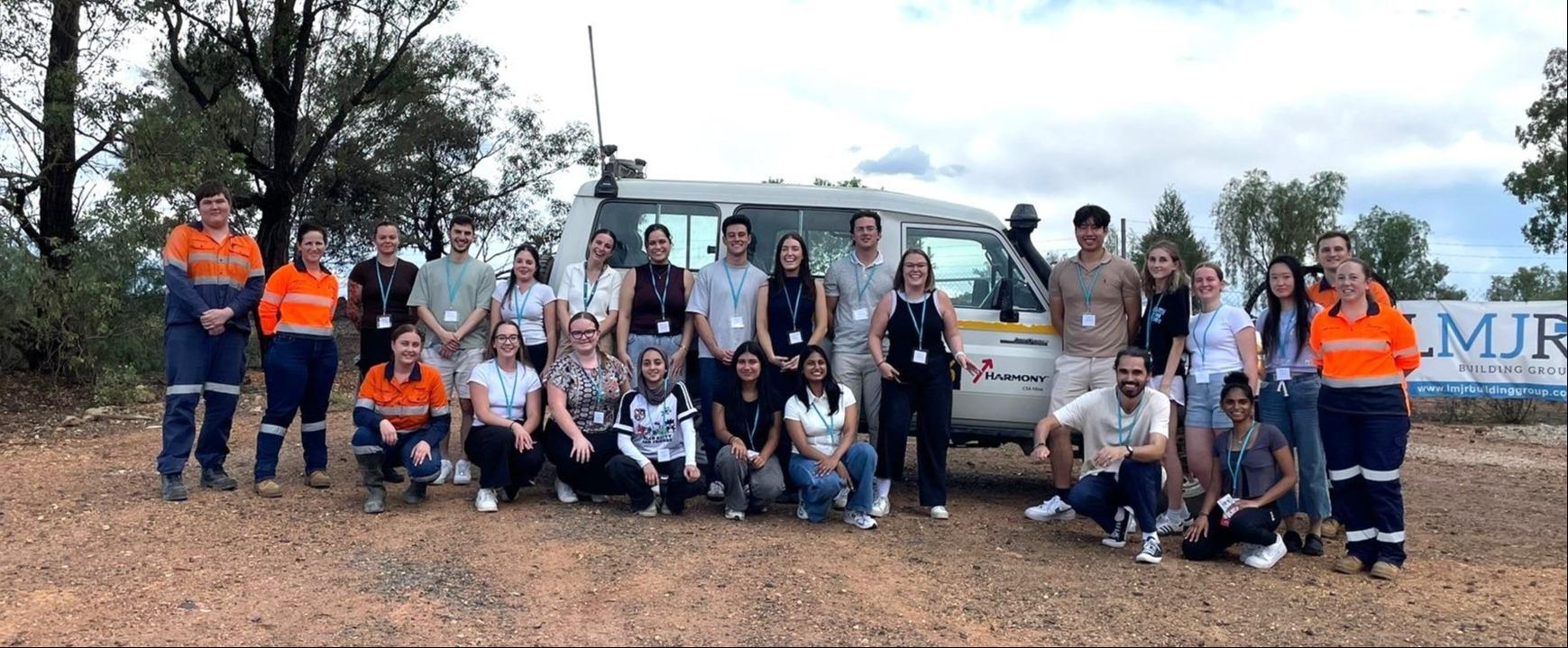 Earlier this month, Rural Doctors Network was thrilled to give 20 university healthcare students studying medicine, nursing and allied health the opportunity to visit the beautiful Western Plains region of NSW as part of its first Go Rural road trip for 2026.